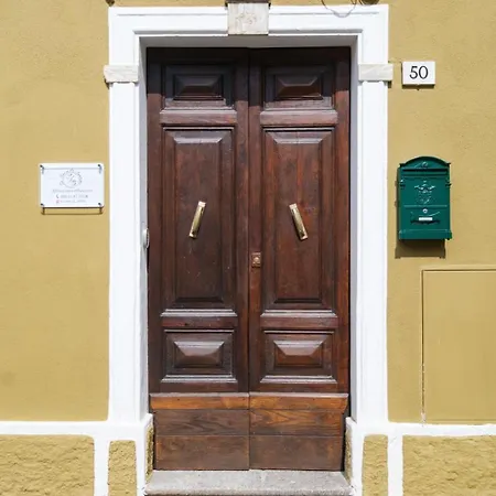 Pensión In Centro Da Carlotta Olbia