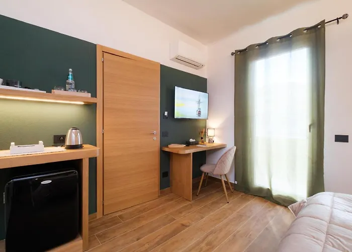 In Centro Da Carlotta 3*